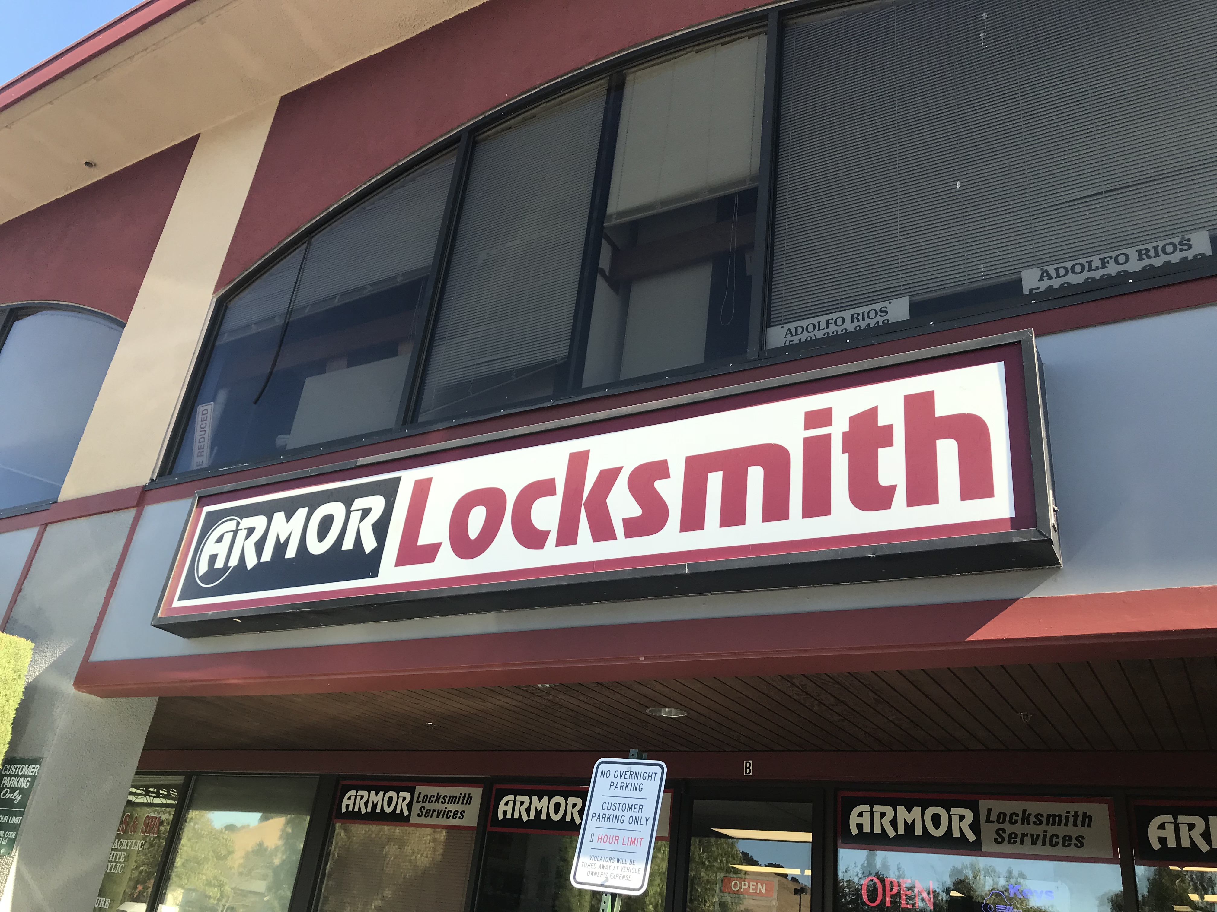 Armor Locksmith Services